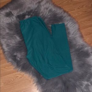 Lularoe tc solid leggings